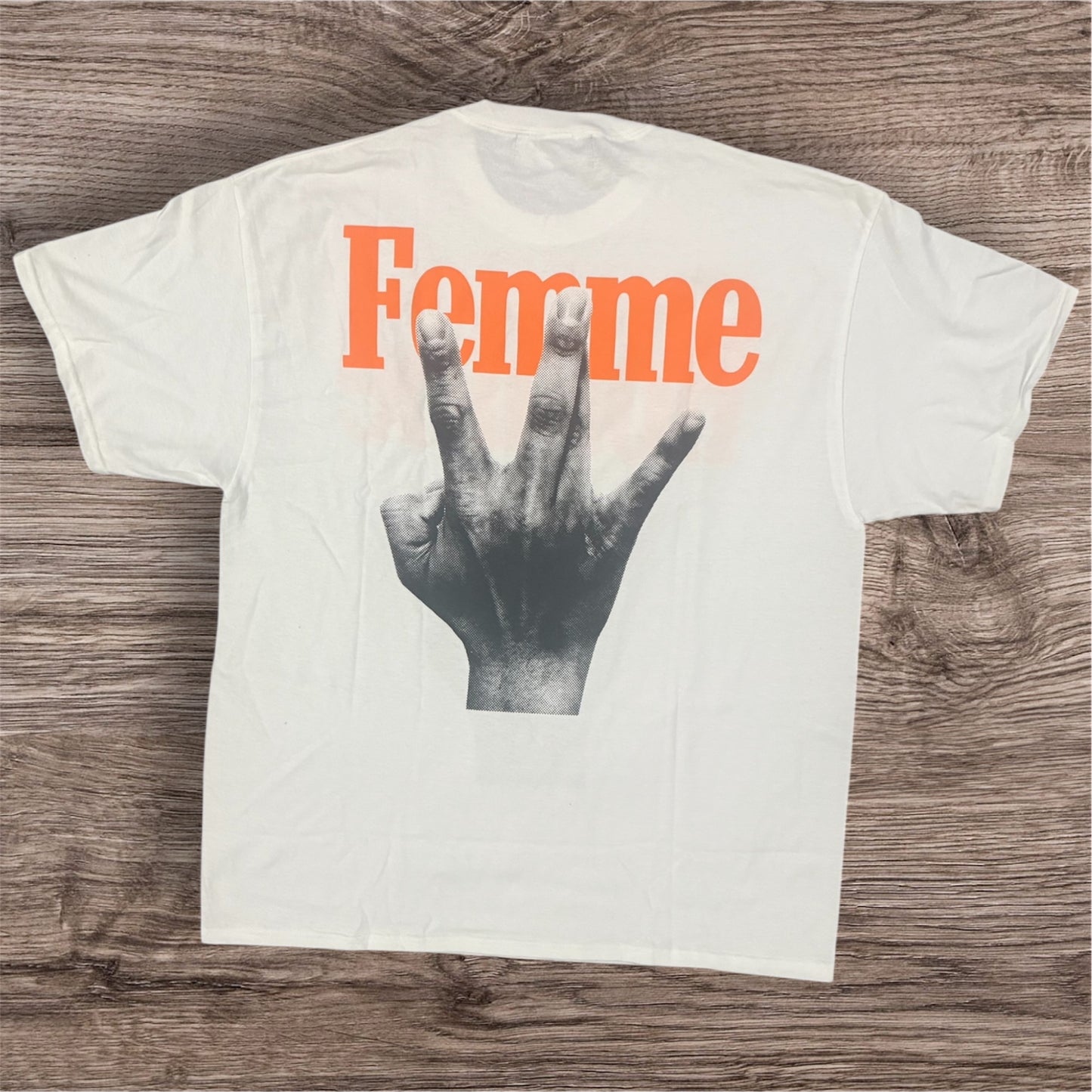 Homme n Femme “Twisted Fingas” T-Shirt