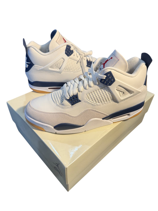 Nike Air Jordan 4 Retro SB Navy 2025