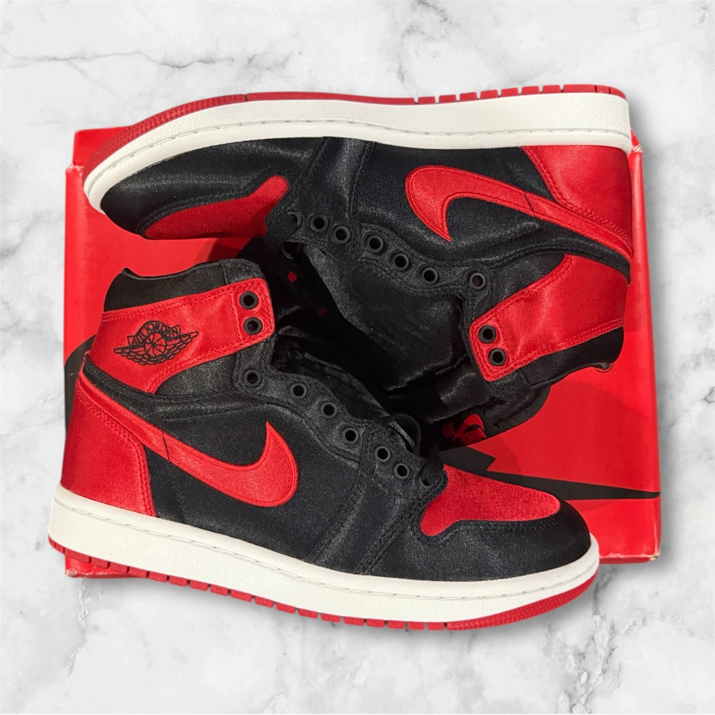 Air Jordan 1 High OG Satin Bred